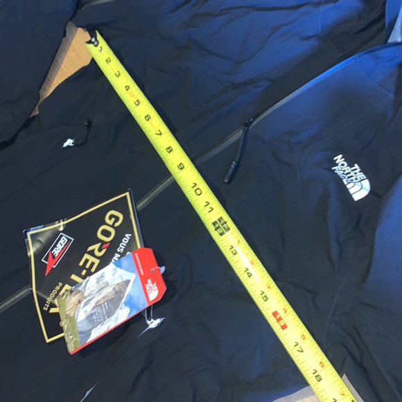 NWT The North Face Shinpuru Gore-Tex Jacket, Black, Medium - Picture 4 of 15